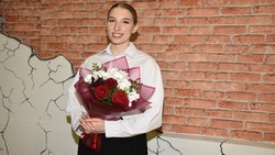 Волокончанка Анастасия Голубева презентовала свою дипломную работу «Женская сторона СВО»  