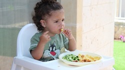 Волоконовские родители смогут компенсировать покупку детского питания ежемесячно