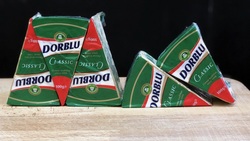 Сотрудники Россельхознадзора изъяли почти 2 тонны санкционного сыра