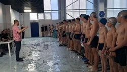 Космический заплыв: в Волоконовском округе прошли соревнования по плаванию