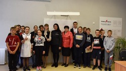 Инна Фиронова провела лекцию экологического просвещения волоконовским школьникам