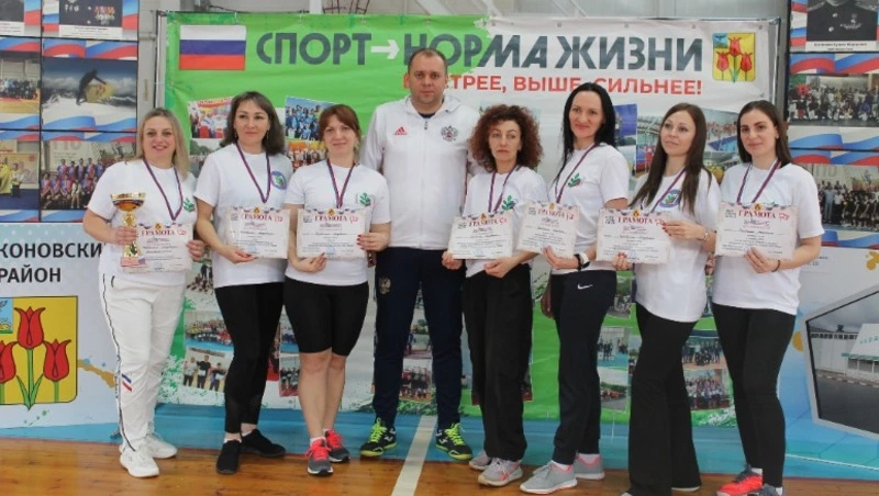 В Волоконовке прошла спартакиада «Равнение на женщин!»