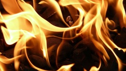 Пожар в гараже произошёл в посёлке Пятницкое