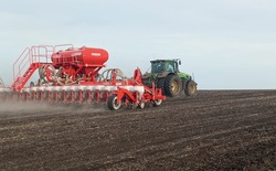 Волоконовские аграрии завершили весенние посевные работы