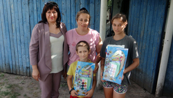Акция «Вместе в школу детей соберём» прошла в Волоконовском районе