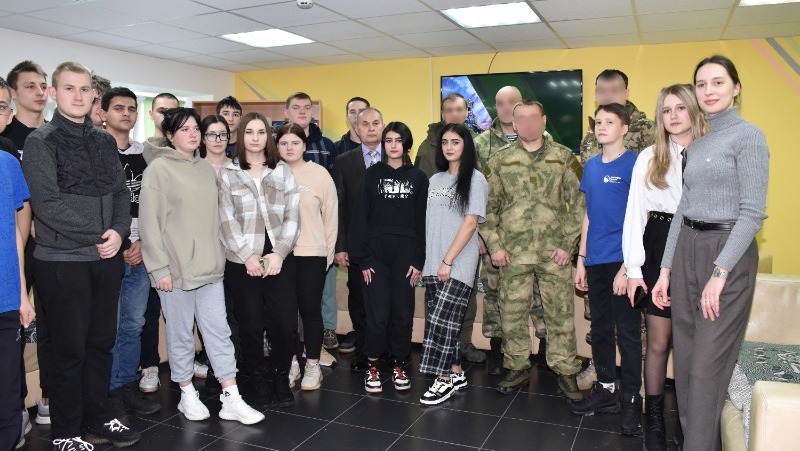 Встреча с участниками СВО «Диалог с героем» прошла в Волоконовском районе