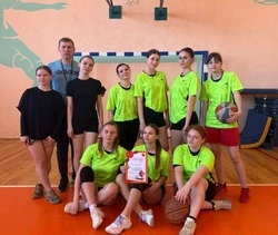 Соревнования по баскетболу среди девушек прошли в Волоконовке