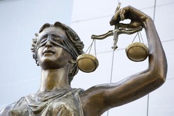 В УВМ УМВД напомнили иностранным гражданам о возможности урегулирования правового статуса