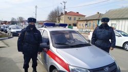 Волоконовские росгвардейцы задержали нарушающего общественный порядок жителя посёлка