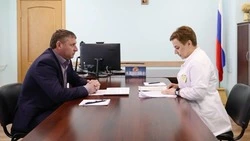 Александр Шуваев встретился с главврачом детской областной клинической больницы 