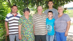 Семья из Тишанки победила в конкурсе «Ветеранское подворье»