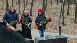 Вячеслав Гладков: «Мы чтим память тех, кто погиб, защищая родину и чьё имя неизвестно»