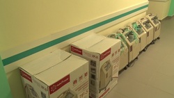 Медработники Волоконовской ЦРБ приняли новое оборудование для лечения пневмонии