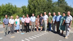 Волоконовские старейшины посетили Голофеевку и обсудили актуальные для района темы