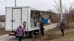 Вячеслав Гладков рассказал о работе автолавок в приграничных районах области
