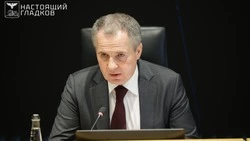 Вячеслав Гладков поручил повысить повысить качество работы с обращениями жителей