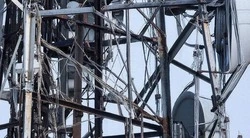 Вячеслав Гладков поделился ходом работ по восстановлению вышек сотовой связи