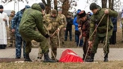 Вячеслав Гладков – об установке имён четырёх погибших героев Великой Отечественной войны