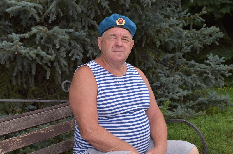 Волоконовец Александр Копица - о своей службе в Воздушно-десантных войсках