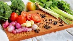 Белгородские власти планируют повысить обеспеченность рынков местными овощами