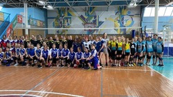 Волоконовцы приняли участие в турнире по волейболу