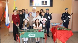 «Парту Героя» и мемориальную доску открыли в Староивановской средней школе