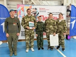 Семьи из Волоконовского округа приняли участие во Всероссийской игре «Семейная Зарница»
