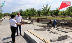 В посёлке Волоконовка продолжается благоустройство «Парка Победителей»