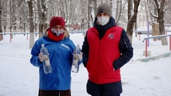 Волонтёры акции #МыВместе доставили освящённую воду белгородцам на самоизоляции
