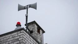 Вячеслав Гладков поручил улучшить системы оповещения