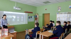 Вячеслав Гладков поручил проводить ежедневные уроки безопасности в школах Белгородской области