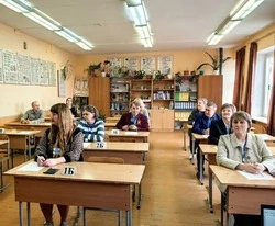 Родители волоконовских школьников попробовали сдать ЕГЭ