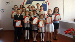 «Белгородские жемчужинки» приняли участие в районном конкурсе художественного чтения