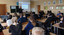 Школьники Волоконовского района познакомились с принципами местного самоуправления