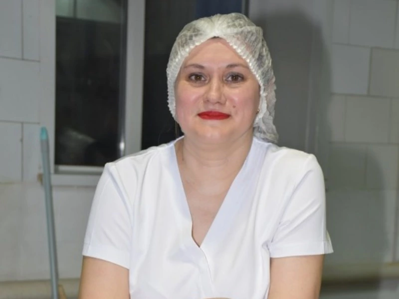 Анна Носатова поздравила сотрудниц предприятия с Международным женским днём