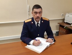 Руководитель Валуйского межрайоного следственного комитета поздравил своих коллег с профпраздником