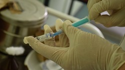 Врач общей практики Волоконовской ЦРБ рекомендовала жителям пройти вакцинацию от COVID-19   