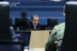 Вячеслав Гладков обсудил проведение весенних полевых работ в приграничной зоне