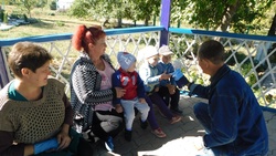 Работники Голофеевского Дома культуры провели игровую программу для детей
