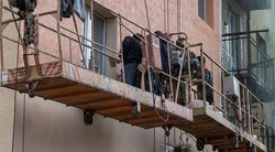 Власти Белгородской области переселят 460 жителей из аварийных домов в 2025 году