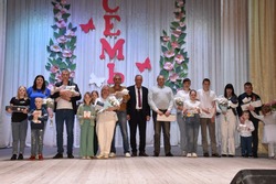 В Волоконовском районе прошло торжественное вручение почётного знака  «Материнская слава»