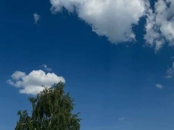FPV-дрон ВСУ атаковал автомобиль в районе хутора Первомайский Волоконовского района
