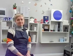 Жительница посёлка Пятницкое Мария Пономаренко открыла салон красоты, благодаря соцконтракту