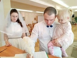 Сергей Бикетов подвёл итоги рождаемости в Волоконовском районе за последние три месяца
