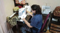 Волокончанка Инна Лядвина открыла швейную мастерскую по ремонту одежды
