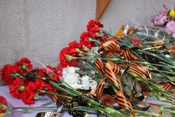 Волоконовцы открыли мемориальные доски в двух школах района