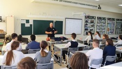 Вячеслав Гладков – о необходимости усиления работы по обучению детей безопасному поведению
