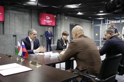 Вячеслав Гладков подписал соглашение о сотрудничестве с Федерацией спортивной борьбы России