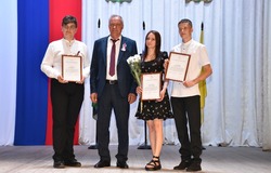 Волоконовцы отметили День России