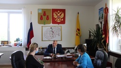 Глава Волоконовского района провёл личный приём граждан